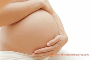 Embarazo tras cirugía de la obesidad